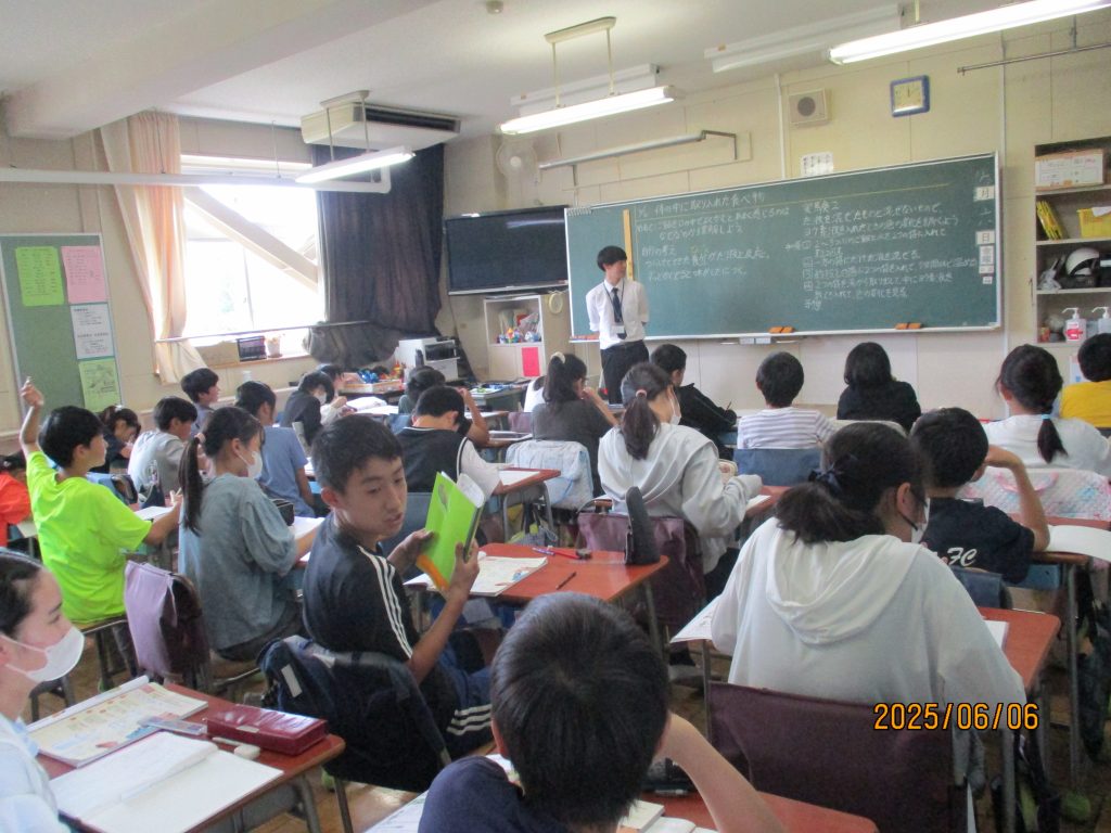 明日もお待ちしています！　～学校公開　１日目～