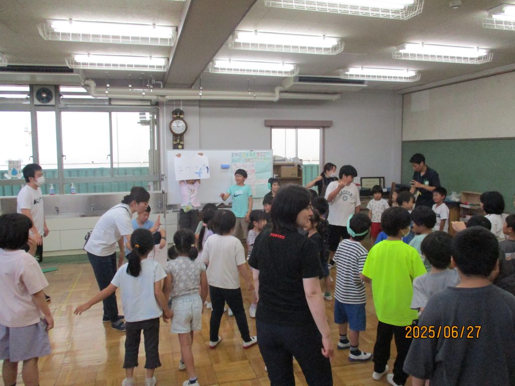 同じ二小の仲間　～１年生とさくら学級の交流会②～
