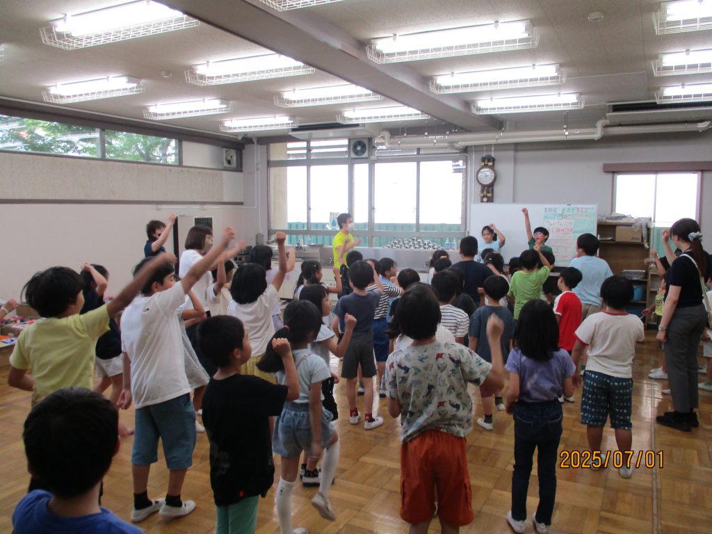 同じ二小の仲間　～１年生とさくら学級の交流会③～